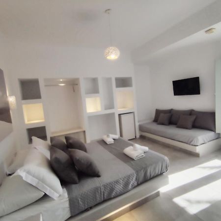 Fira Tranquil Rooms Exterior foto