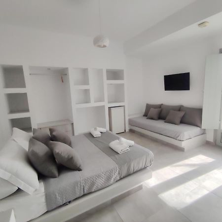 Fira Tranquil Rooms Exterior foto